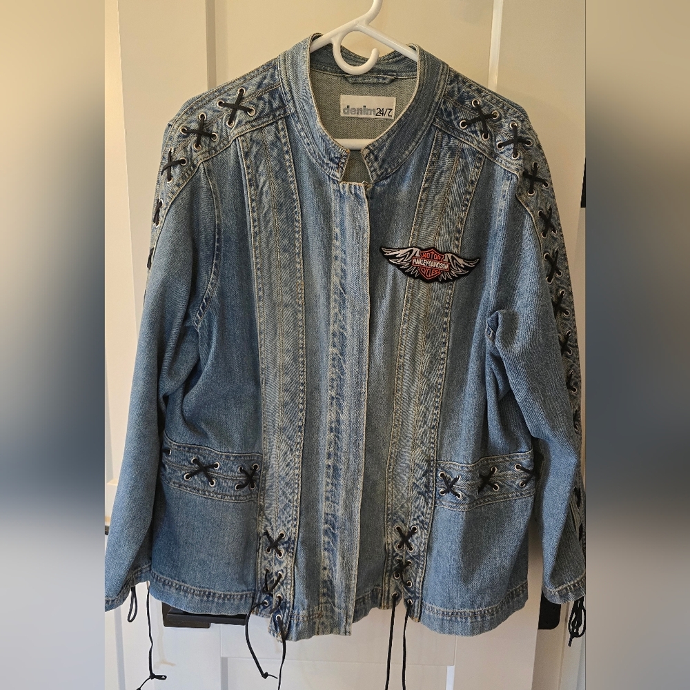 Denim&Co Denim Blue Lace-Up Jean Jacket With Harley Davidson Patches Size 22W - Picture 1 of 8